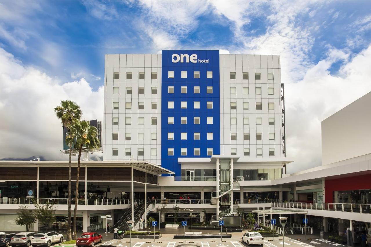 One Monterrey Tecnologico Hotel Exterior foto