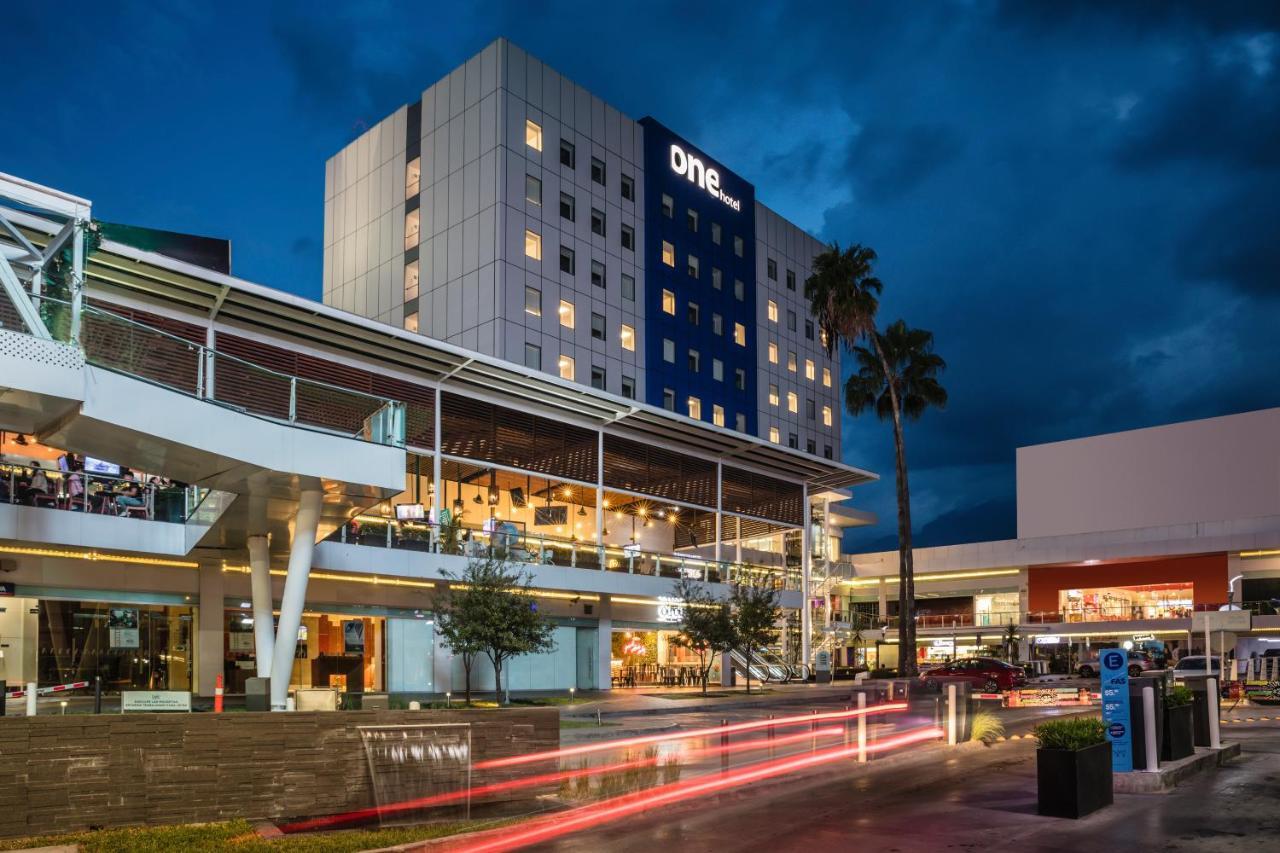 One Monterrey Tecnologico Hotel Exterior foto
